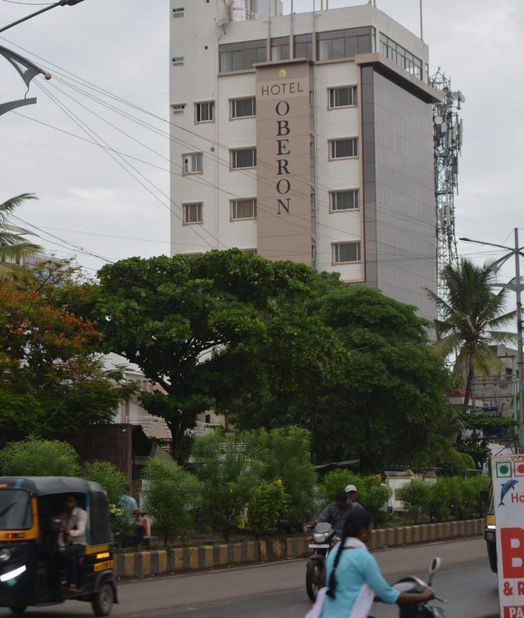 Hotel Oberon โซลาปูร์ ภายนอก รูปภาพ